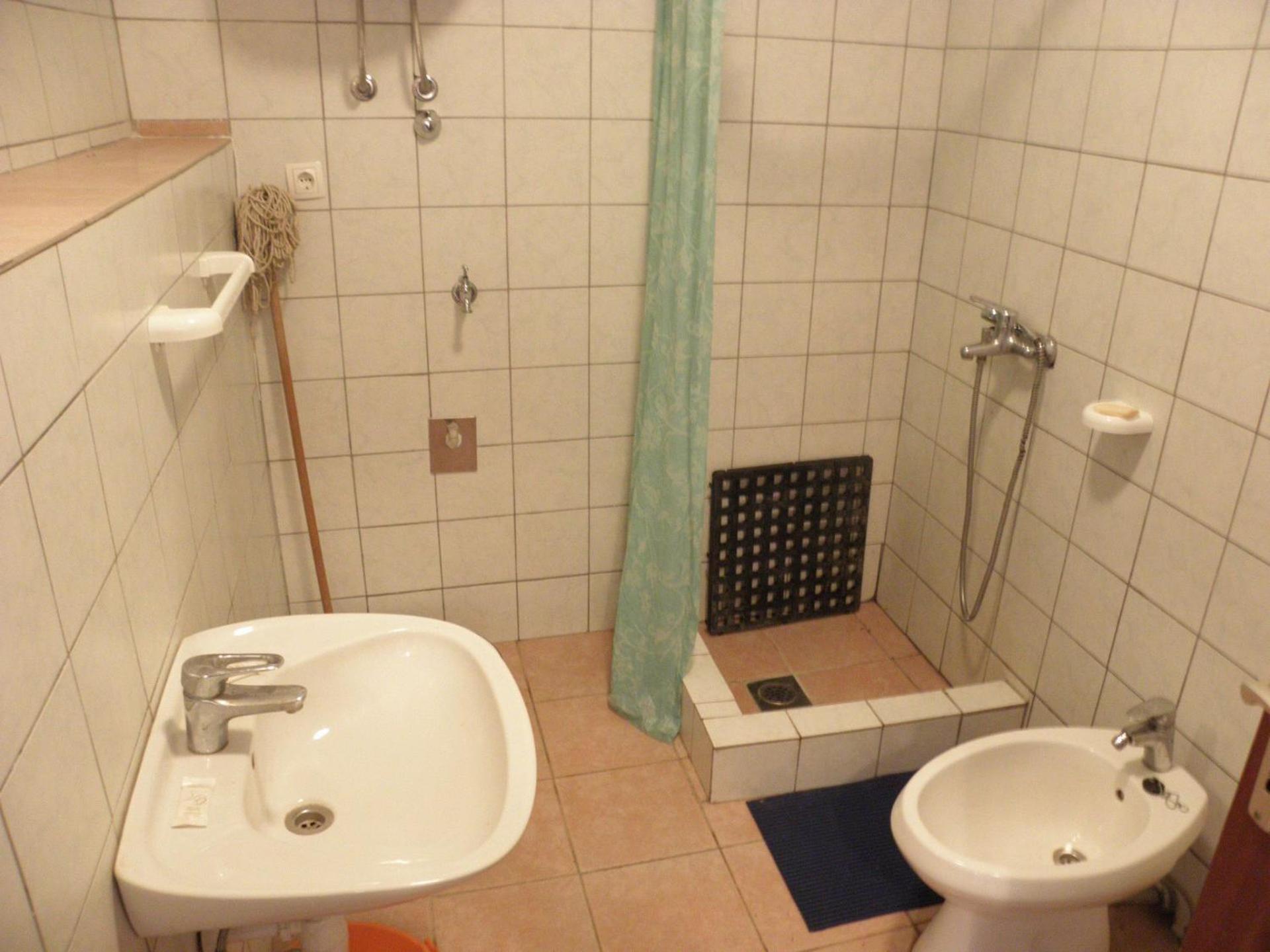 Apartment Irmica Lukovo Sugarje Exterior photo