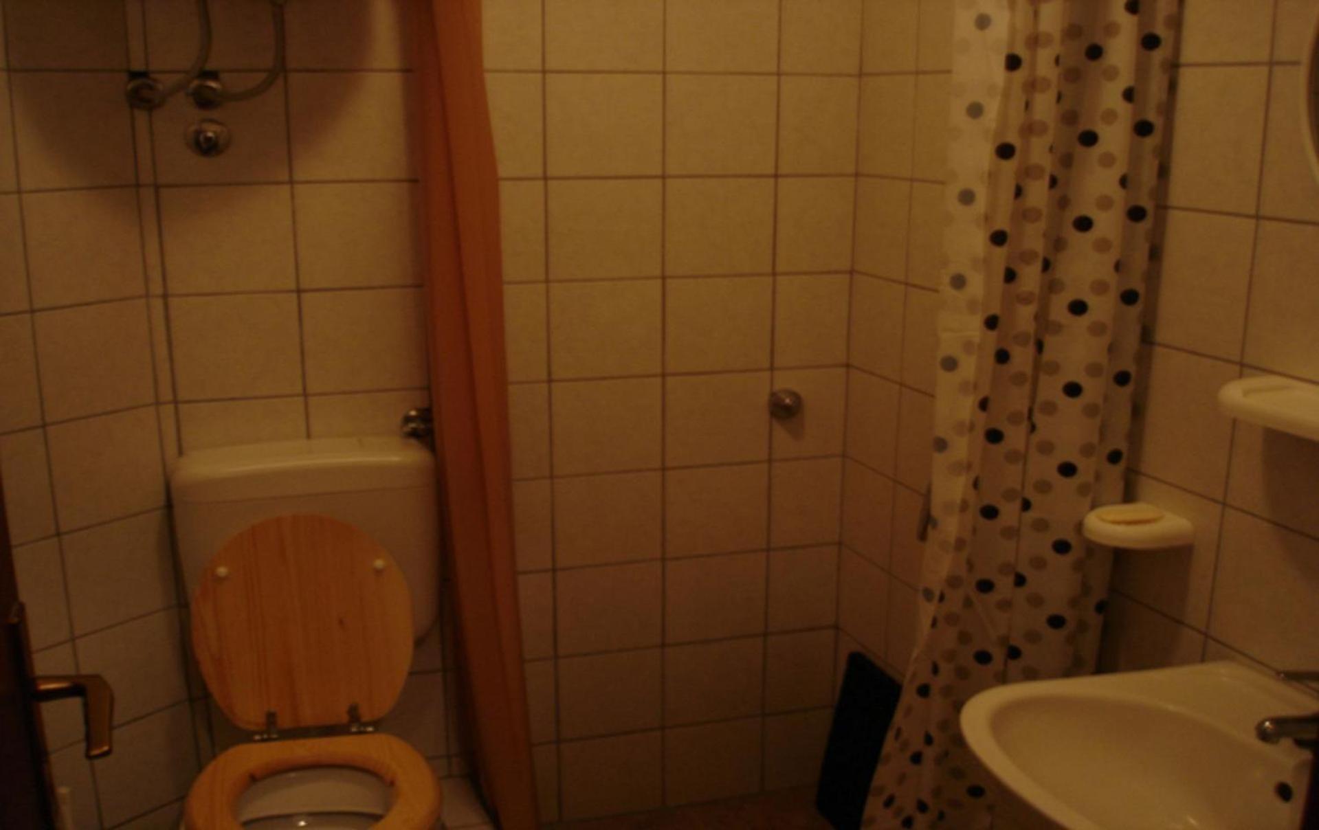 Apartment Irmica Lukovo Sugarje Exterior photo