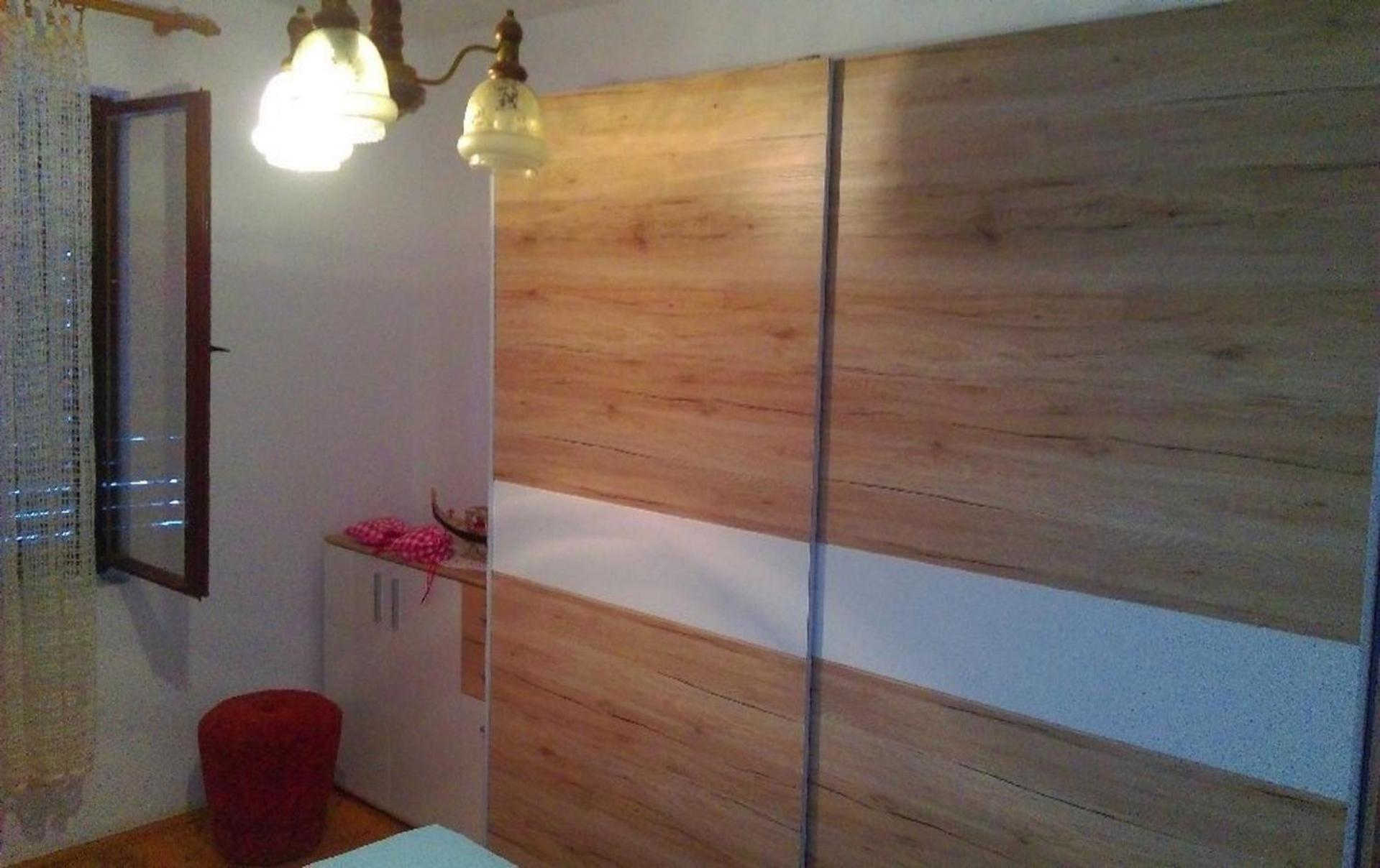 Apartment Irmica Lukovo Sugarje Exterior photo